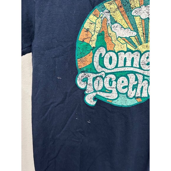 Come Together Print Navy Blue Short Sleeve Crew Neck Graphic Tee SZ Small - Picture 4 of 7